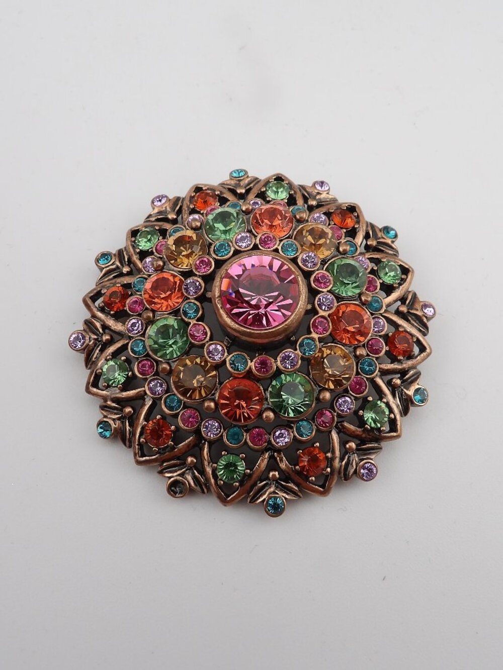 Vintage Joan Rivers Round Dome Rhinestone Brooch/Pin
